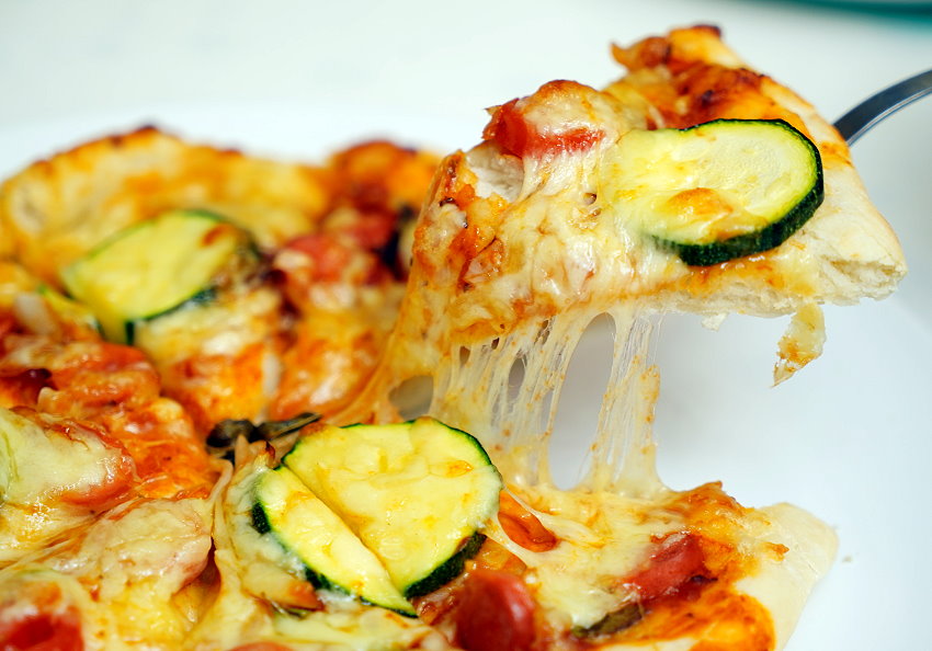 食譜 披薩皮做法 簡單 好吃又好玩的親子烘焙料理 含披薩醬做法